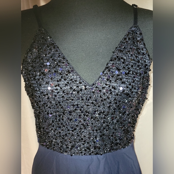 * Belle Contrast Sequence pop over Cami dress NWT - Picture 4 of 6